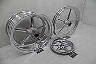 Harley Davidson Rocker Custom Aluminum Motorcycle Wheels and Drive Pulley AFTER Chrome-Like Metal Polishing - Aluminum Polishing Services