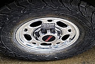 GMC 2500 Truck Wheels & Centercaps AFTER Chrome-Like Metal Polishing and Buffing Services / Restoration Services - Wheel Polishing - Aluminum Polishing