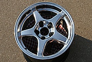 Chevy 18" Aluminum Wheel BEFORE Chrome-Like Metal Polishing and Buffing Services