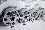 Aluminum 7 Spoke Wheels AFTER Chrome-Like Metal Polishing and Buffing Services / Restoration Services - Aluminum Polishing - Wheel Polishing