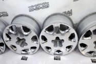 Aluminum 7 Spoke Wheels AFTER Chrome-Like Metal Polishing and Buffing Services / Restoration Services - Aluminum Polishing - Wheel Polishing
