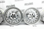 Aluminum Wheels AFTER Chrome-Like Metal Polishing and Buffing Services / Restoration Services - Wheel Polishing Services