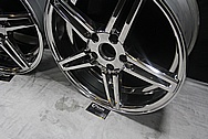 Dodge / Chrysler Aluminum SRT Wheel AFTER Chrome-Like Metal Polishing and Buffing Services / Restoration Services