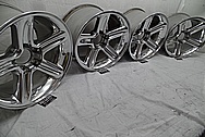 Ford Lightning Aluminum Wheels AFTER Chrome-Like Metal Polishing - Aluminum Polishing Services - Wheel Polishing Services