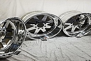 American Force Aluminum Wheels AFTER Chrome-Like Metal Polishing and Buffing Services / Restoration Services - Wheel Polishing - Aluminum Polishing