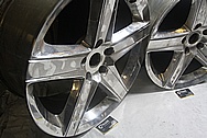 Dodge / Chrysler Aluminum SRT Wheel BEFORE Chrome-Like Metal Polishing and Buffing Services / Restoration Services