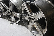 Dodge / Chrysler Aluminum SRT Wheel BEFORE Chrome-Like Metal Polishing and Buffing Services / Restoration Services