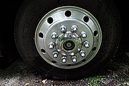 2003 Newmar Dutch Star RV Aluminum Wheels BEFORE Chrome-Like Metal Polishing and Buffing Services / Restoration Services