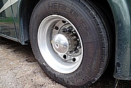 2003 Newmar Dutch Star RV Aluminum Wheels BEFORE Chrome-Like Metal Polishing and Buffing Services / Restoration Services