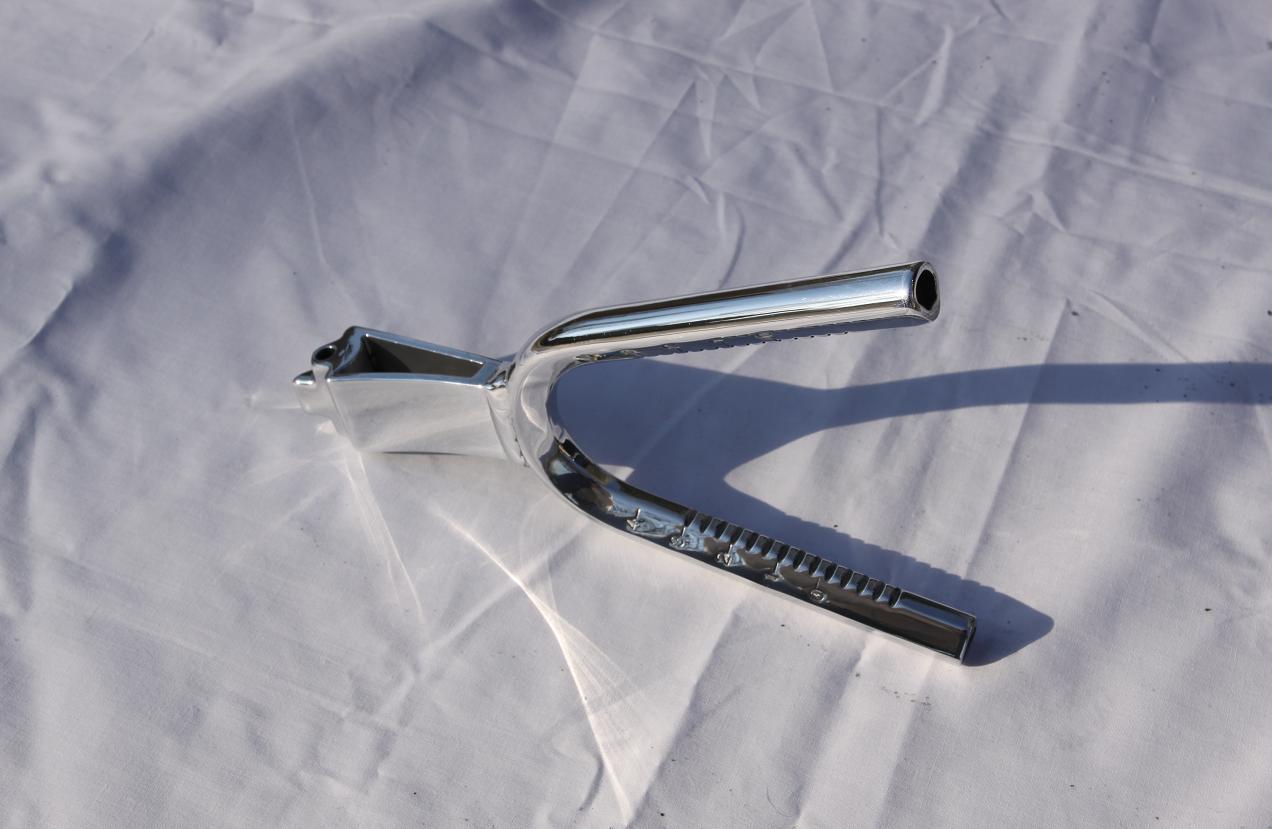 Miscellaneous Bicycle Parts AFTER Chrome - Like Metal Polishing Services 