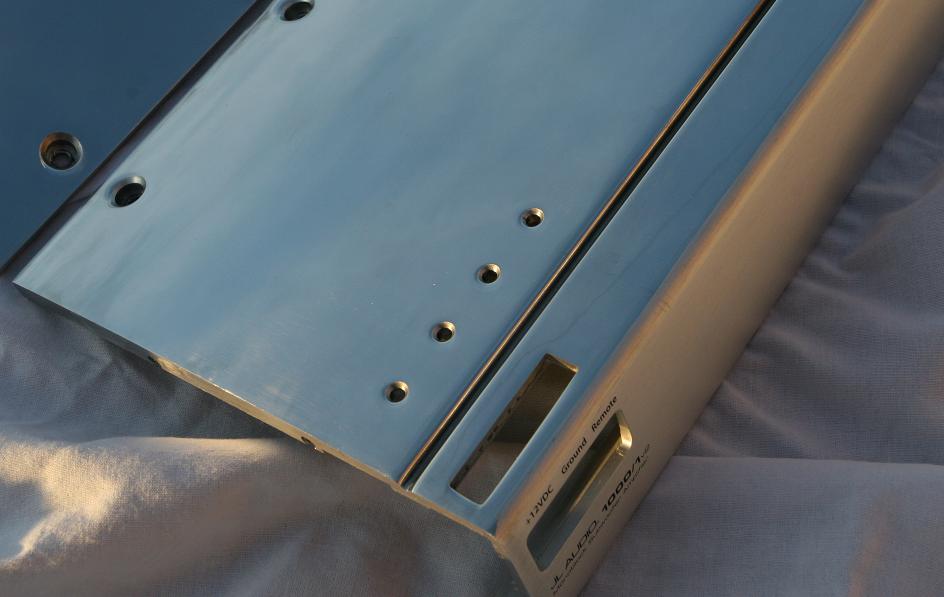 JL Audio 1000 Watt Amp Cover AFTER Chrome-Like Metal Polishing Service