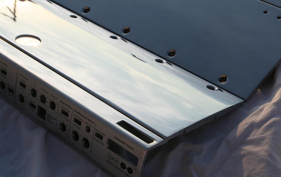 JL Audio 1000 Watt Amp Cover AFTER Chrome-Like Metal Polishing Service