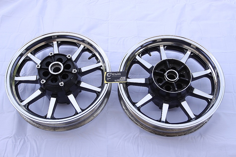 motorcycle wheel polishing