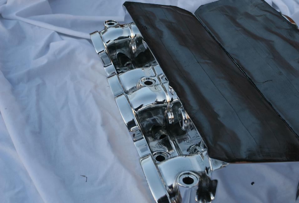 Chrome - Like Polishing Services - Pontiac CV-1 V8 Head AFTER Metal Polishing Services