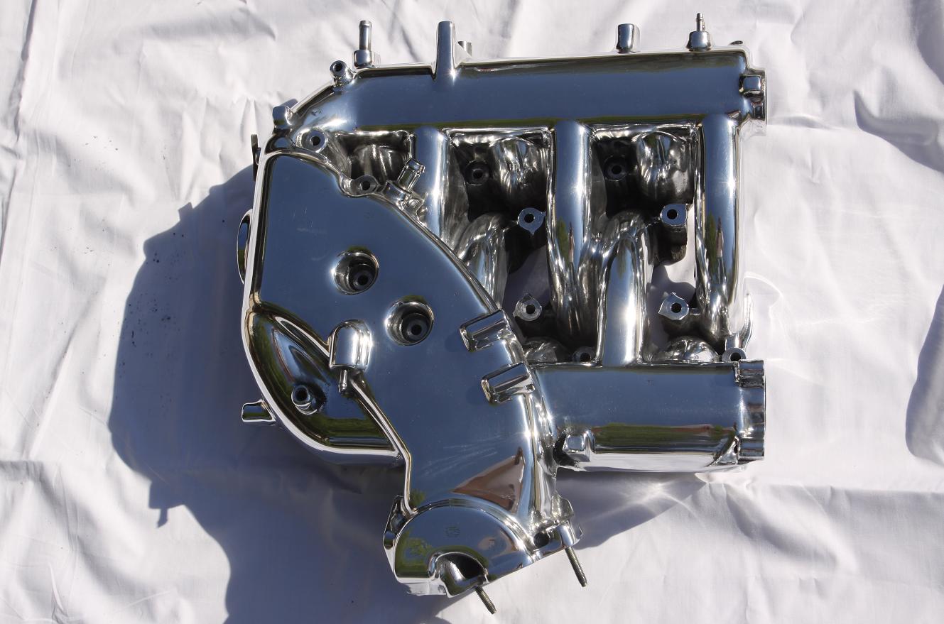 Ford Mustang 3.8L Aluminum Intake AFTER Chrome - Like Metal Polishing Service