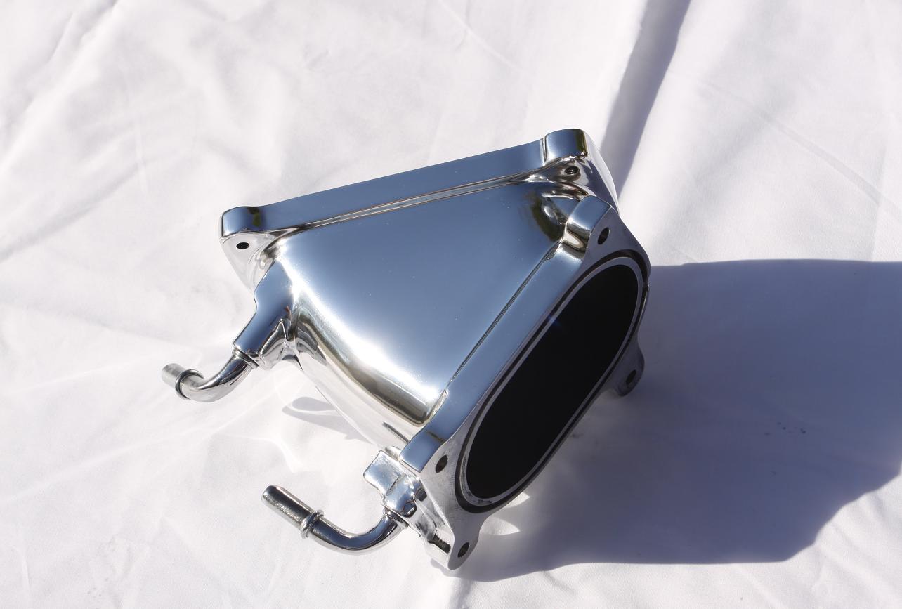 Ford Mustang Aluminum Plenum AFTER Chrome - Like Metal Polishing Services