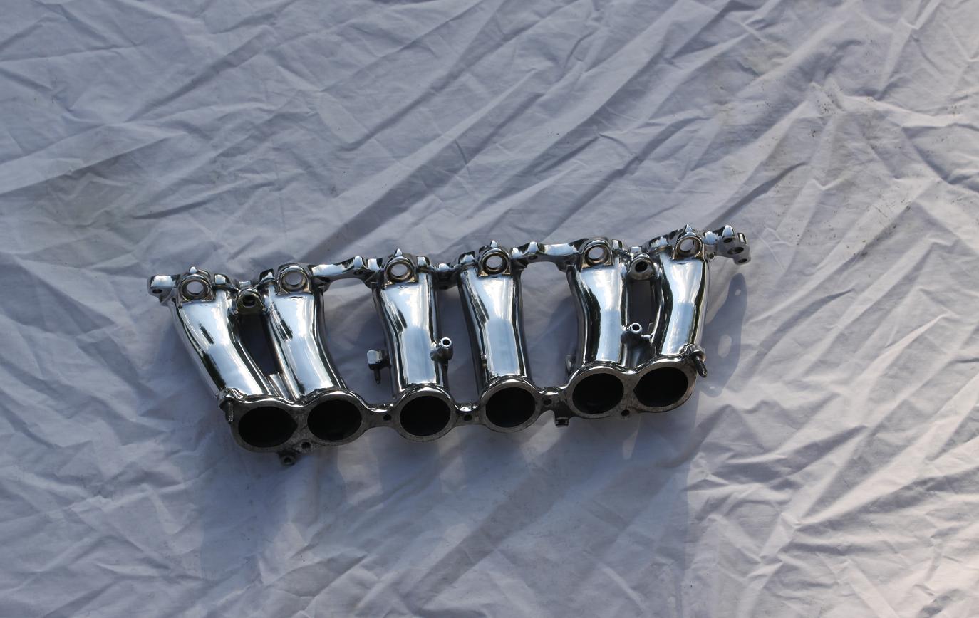Toyota Supra Aluminum Intake Manifold AFTER Chrome - Like Metal Polishing Services