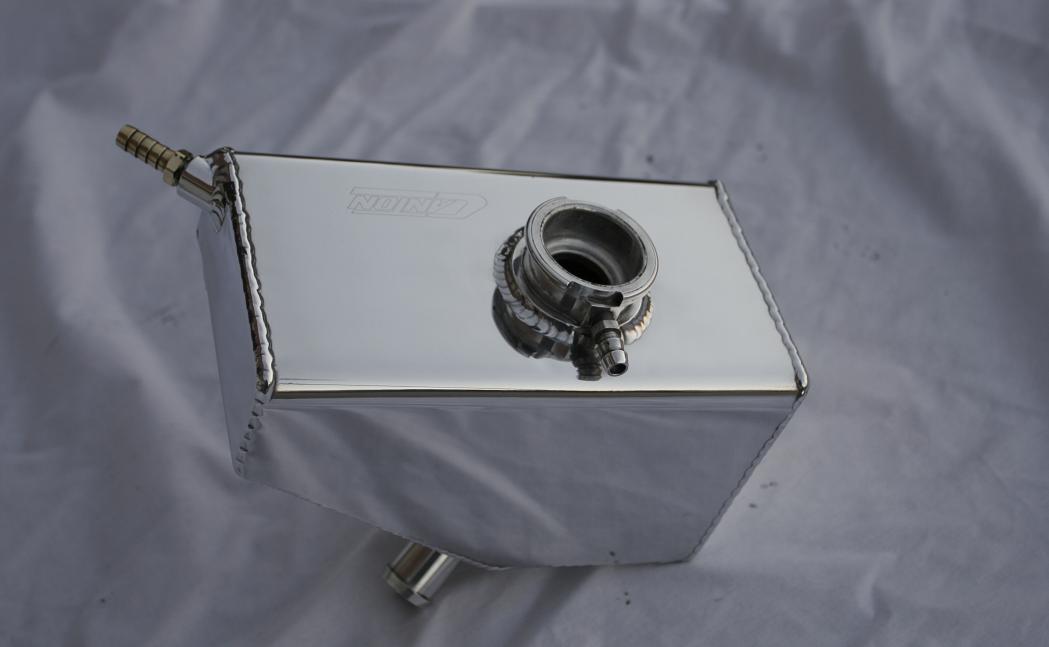 Chrome-Like-Polished Shelby GT500 Coolant Reservoir Tank