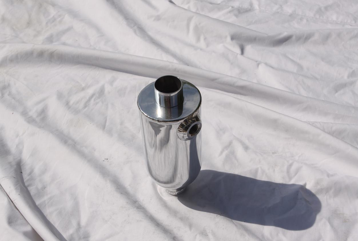 Ford Mustang Cobra Moroso Tank AFTER Chrome - Like Metal Polishing