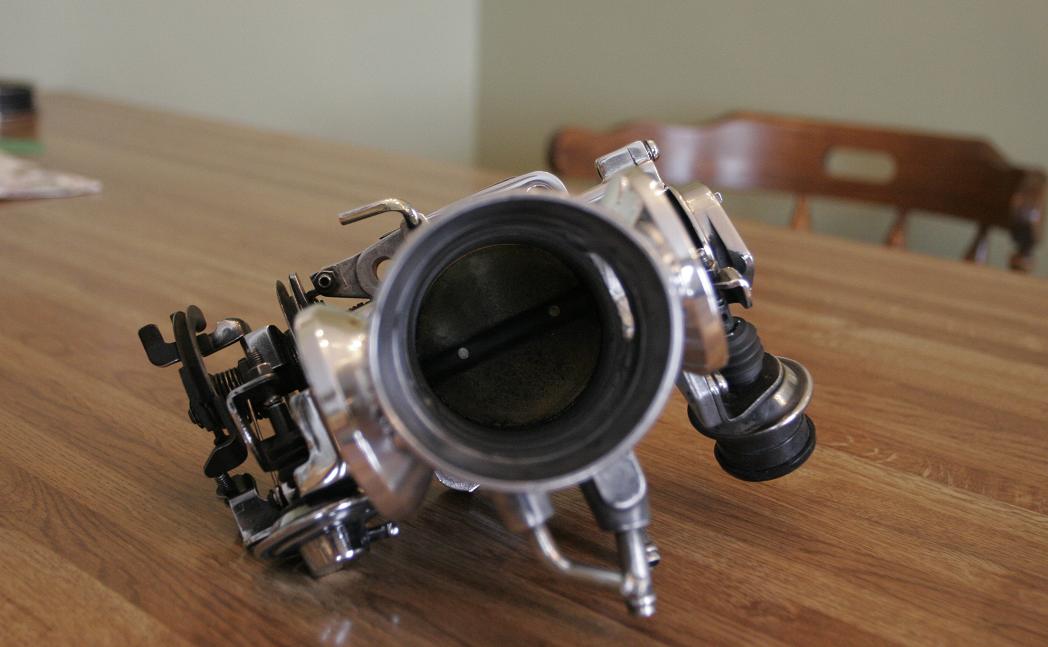 Chrome-Like-Polished Throttle Body...Click for Larger Image