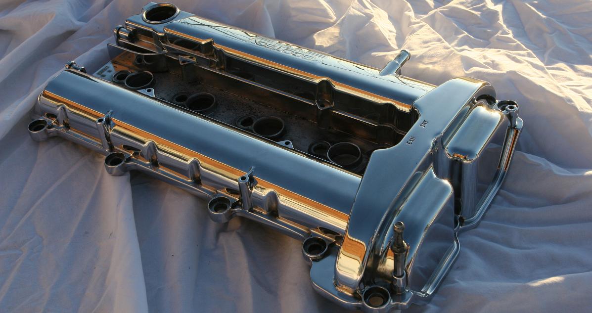 Toyota Valve Cover AFTER Metal Polishing & Buffing Services
