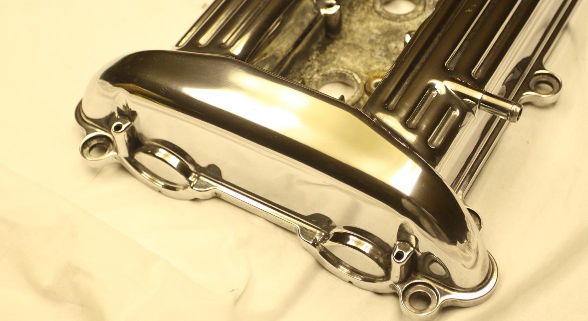 4 Cylinder Valve Cover AFTER Chrome-Like Metal Polishing & Buffing Services
