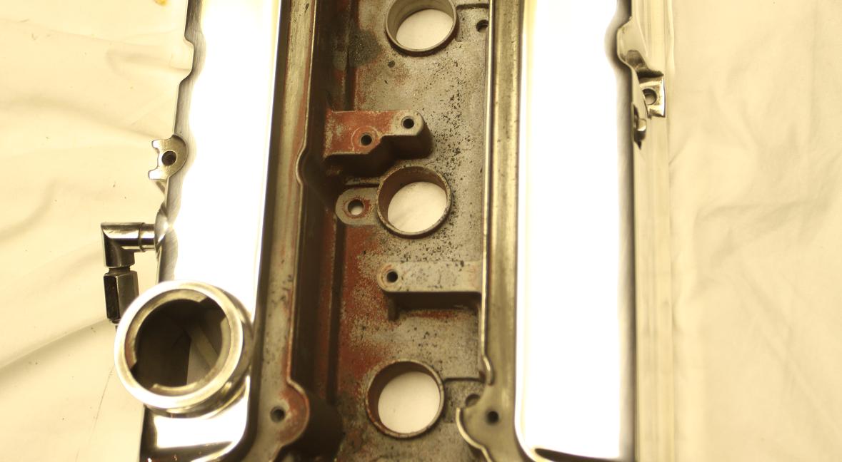 Mitsubishi Evolution Valve Cover AFTER Chrome - Like Metal Polishing Services