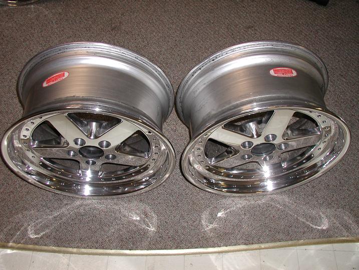 18" Racing Wheel Polished to a Chrome - Like Mirror Finish!
