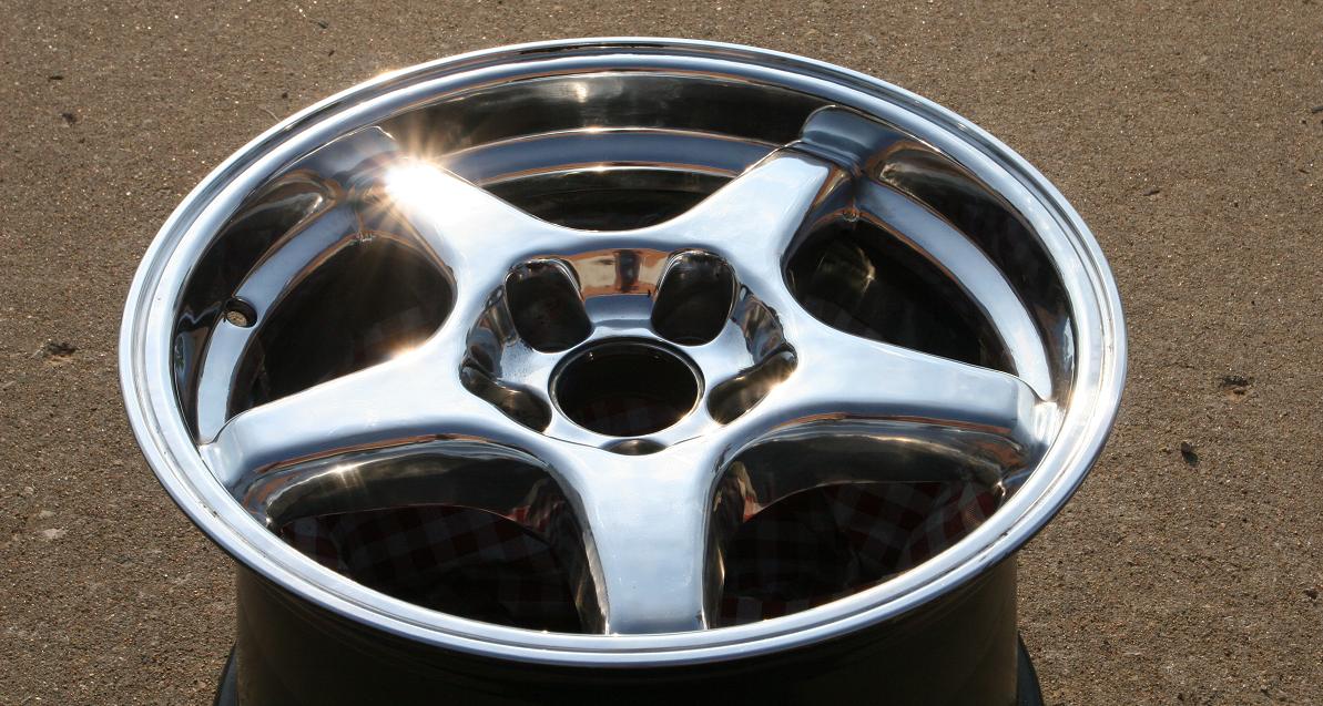 Dodge Charger 20" Wheel Chrome - Like Metal Polishing Service