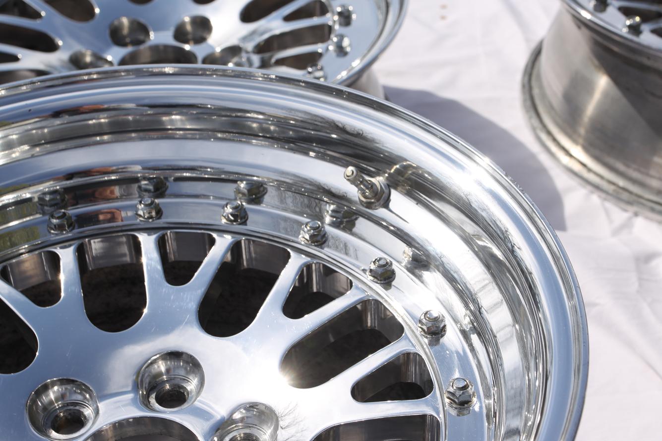 CCW 16" Wheel AFTER Chrome - Like Metal Polishing and Buffing Services