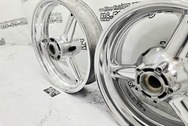 Aluminum Suzuki GSXR1000 Wheel AFTER Chrome-Like Metal Polishing and Buffing Services | Motorcycle Polishing
