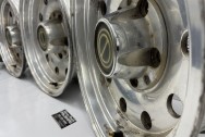 Ford Aluminum Truck Wheels BEFORE Chrome-Like Metal Polishing and Buffing Services / Restoration Services | Wheels Polishing Services